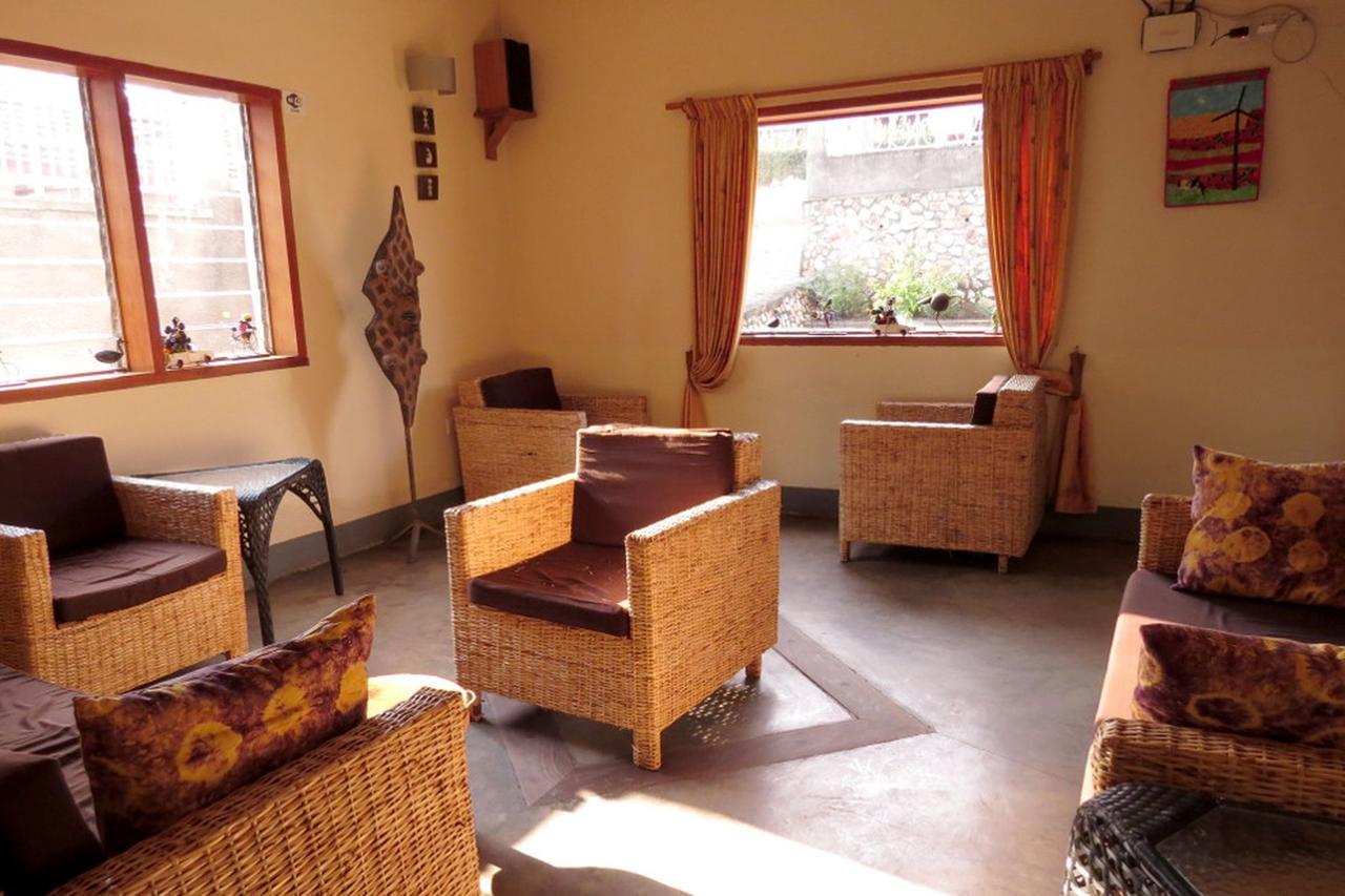 Dutchess Hotel&Restaurant Fort Portal Exterior foto